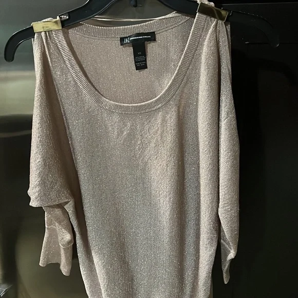 INC pretty sweater top - Picture 6 of 6